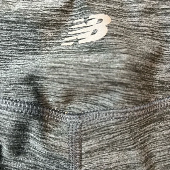 New Balance Women's Leggings - Picture 3 of 6